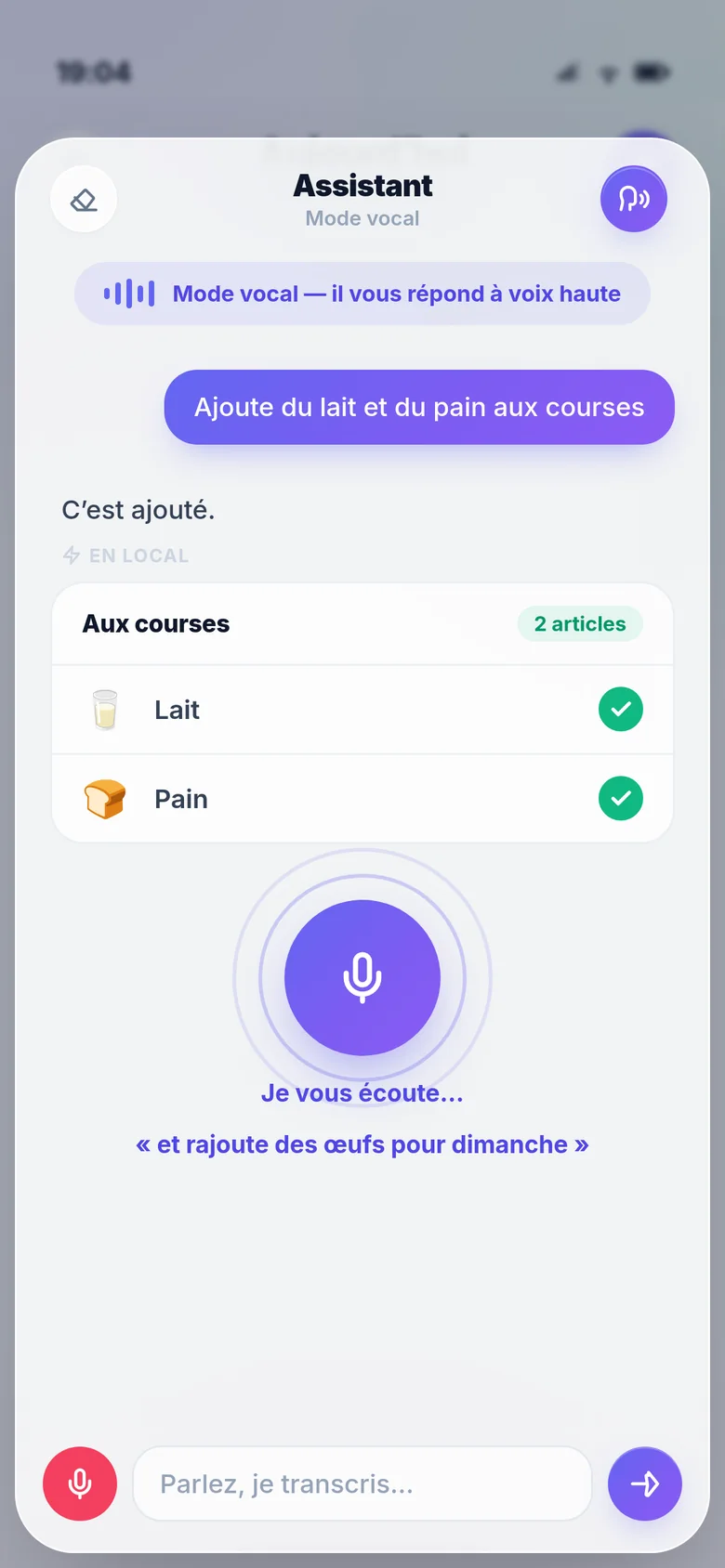 Le mode vocal en écoute, avec la transcription en cours et la réponse lue à voix haute.